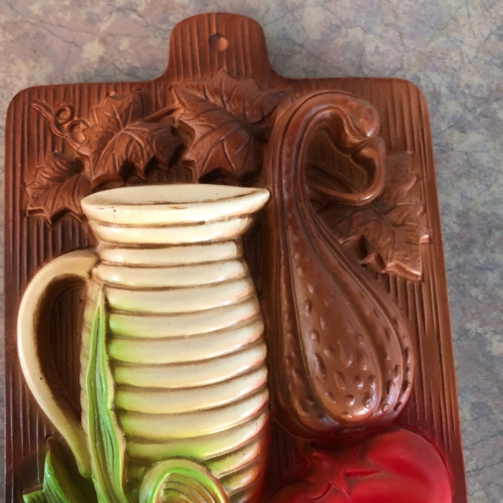 70's Miller Studios Kitchen Chalkware - 70's Kitchen - 3D Wall Plaque - Veggies - Picture 9 of 12